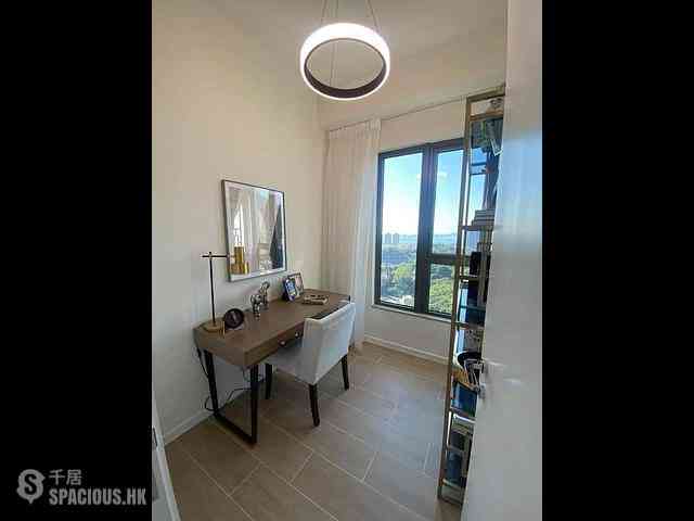 Gold Coast / So Kwun Wat - Oma Oma 04