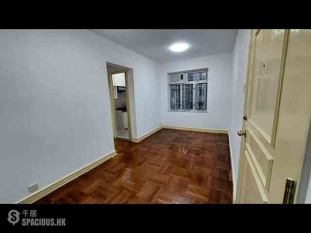 Fortress Hill - North Point Centre Block A 05