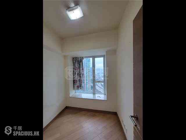 Tai Kok Tsui - Florient Rise Tower 2 07