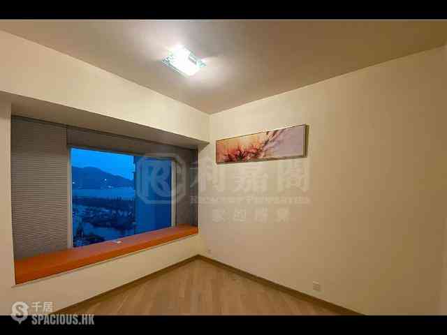 Tai Kok Tsui - Florient Rise Tower 2 08