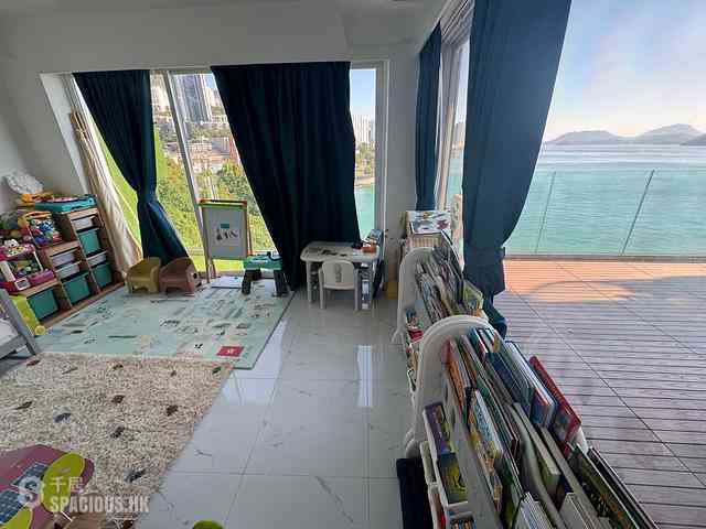 Pok Fu Lam - Villa Cecil Phase 3 Block 2 04