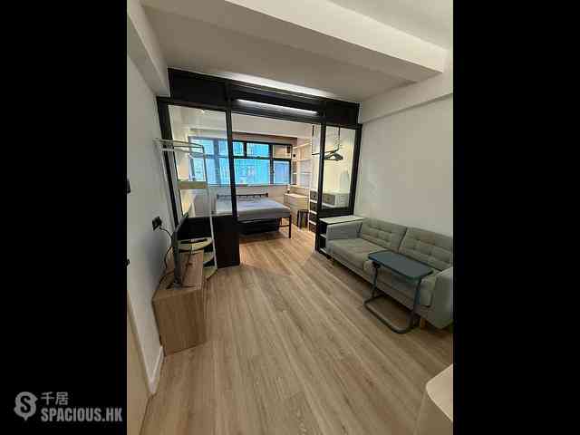 Central - 67, Hollywood Road 08
