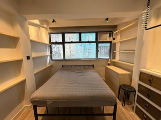 Central - 67, Hollywood Road 09