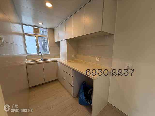 Soho - Ideal House 08