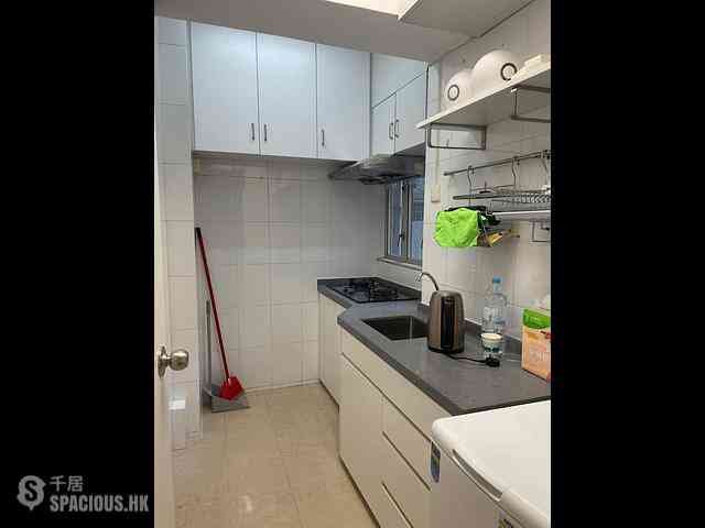 Causeway Bay - Hoi Shing Building 01