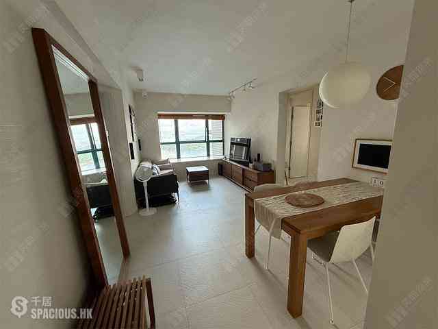 Tai Kok Tsui - The Long Beach Tower 6 05