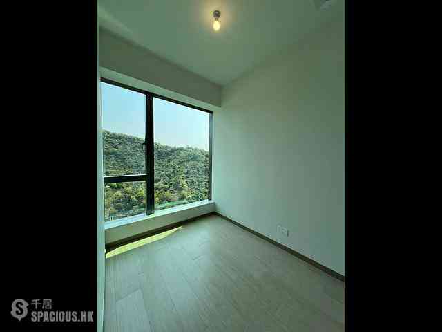 Yau Tong - Chill Residence 01