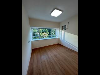 Ap Lei Chau - South Horizons Phase 4 The Oasis Grosvenor Court (Block 28) 09