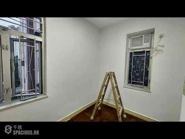 Fortress Hill - North Point Centre Block A 05