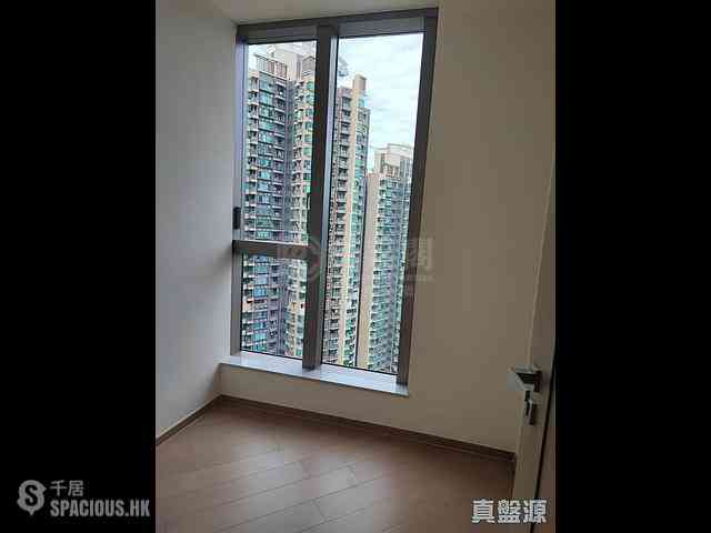 Lohas Park - Lohas Park Phase 11B Villa Garda I Block 1 (1A) 05