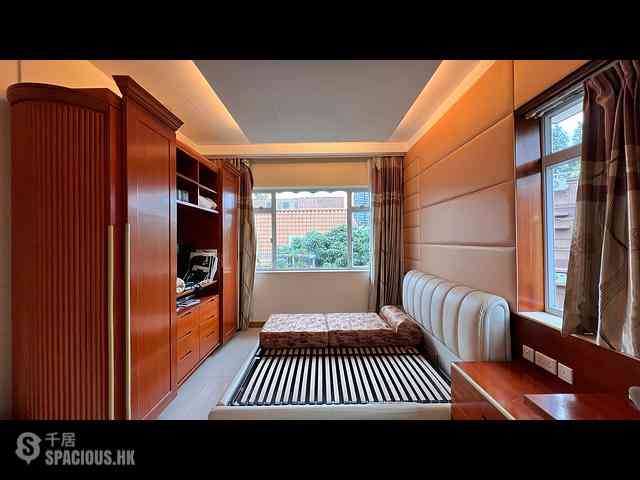 Yau Yat Chuen - Tie Yuen 12