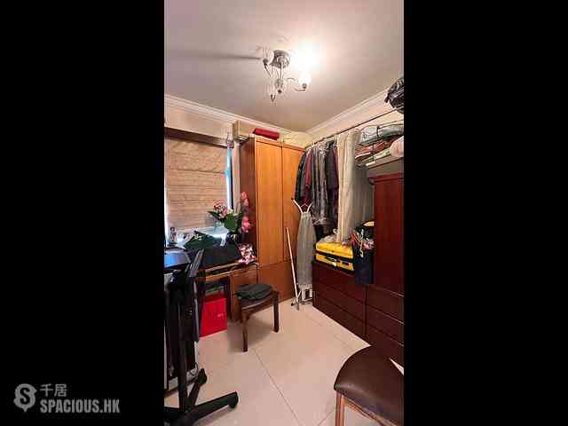Yau Yat Chuen - Tie Yuen 15