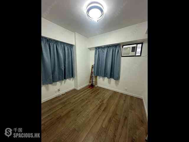 Sai Ying Pun - Ka Fu Building 05