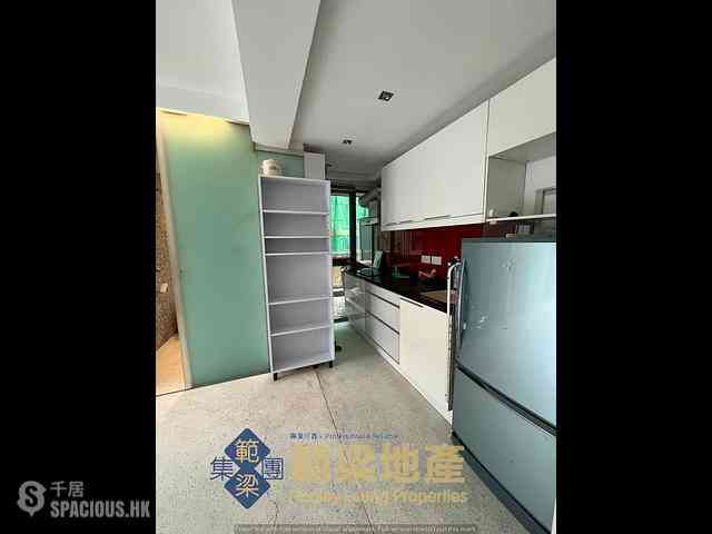 Mui Wo - Harbour View Villa 06