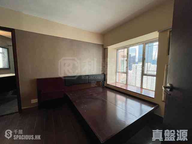 Quarry Bay - Mount Parker Lodge 04