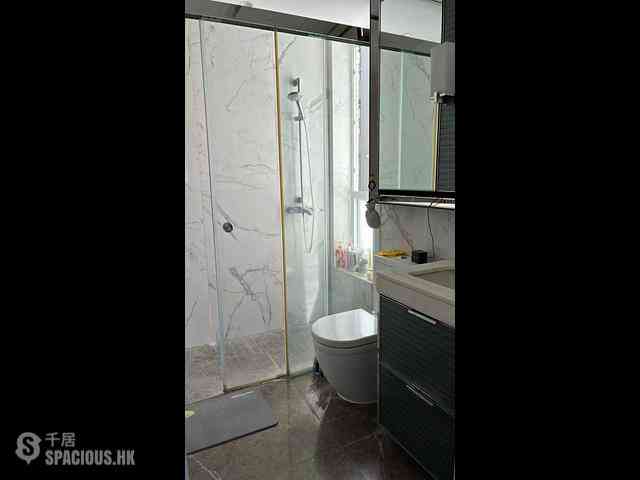 Tseung Kwan O - Monterey Block 6B 06