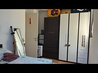 Tseung Kwan O - Monterey Block 6B 07