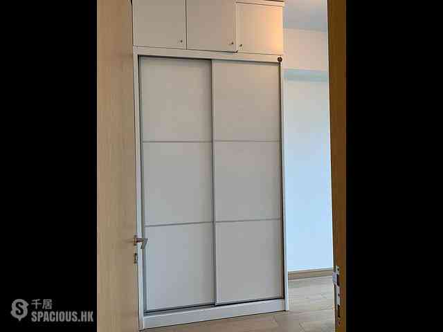 Tseung Kwan O - The Parkside Block 3 03