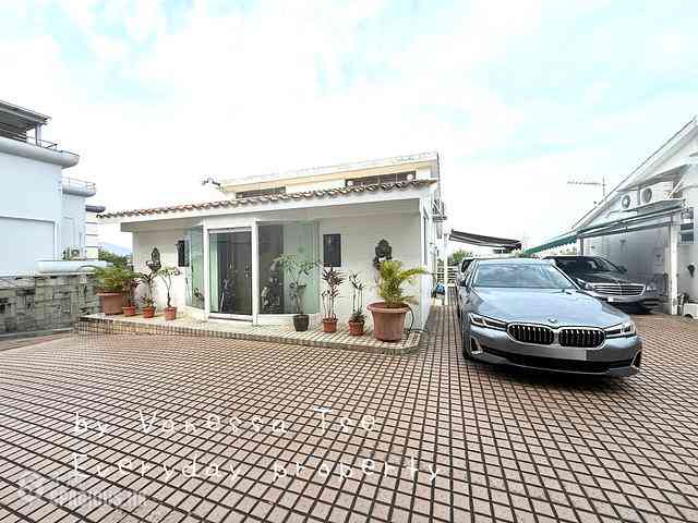 Clear Water Bay - Villa Blanche 03