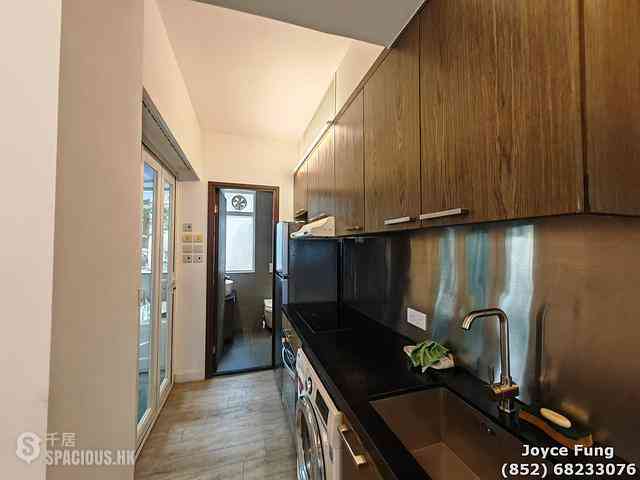 Soho - 52, Graham Street 07