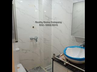 Sai Ying Pun - Tak Yan Building 03