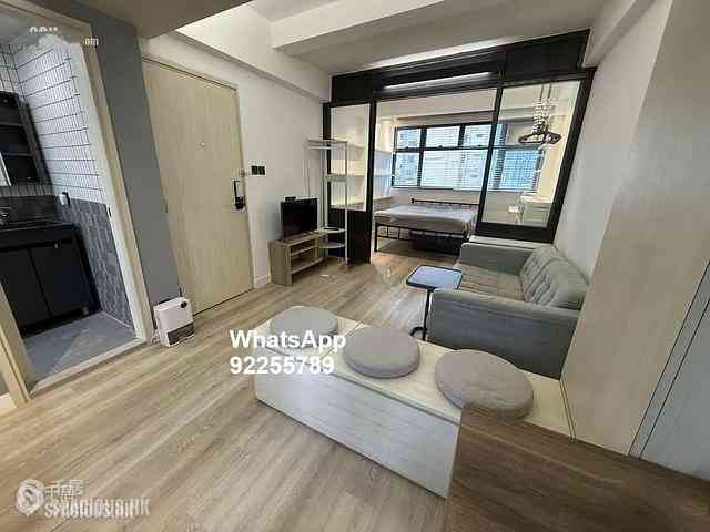 Central - 67, Hollywood Road 03