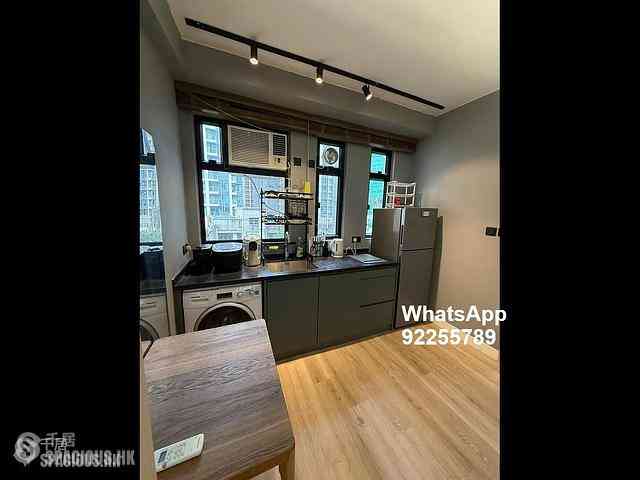 Central - 67, Hollywood Road 08