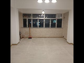 Sai Ying Pun - Tak Yan Building 06