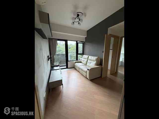 Tuen Mun - Mount Regency Phase 2 Tower 2A 02