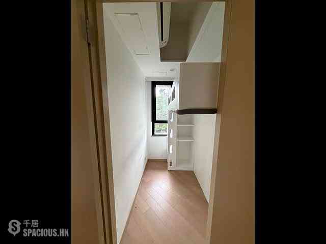 Tuen Mun - Mount Regency Phase 2 Tower 2A 08