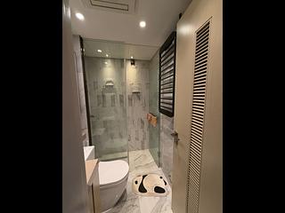 Tuen Mun - Mount Regency Phase 2 Tower 2A 12