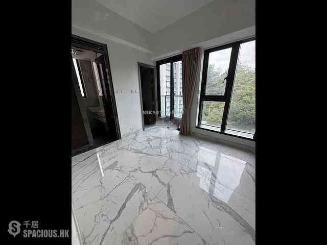 To Kwa Wan - Alpine 18 01