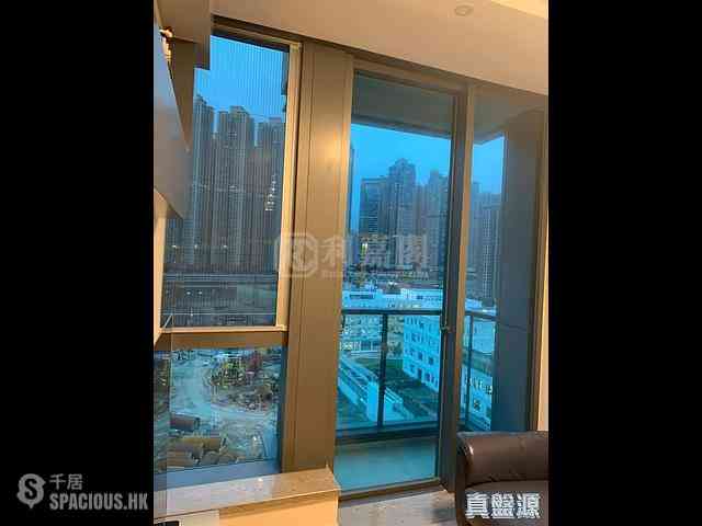 Tseung Kwan O - Capri Block 10A 05