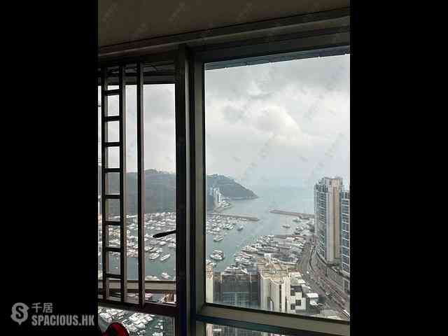 Ap Lei Chau - Sham Wan Towers Block 1 01