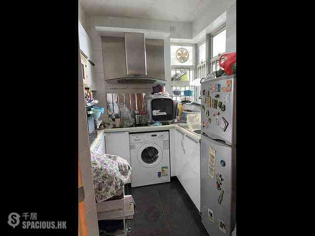 Ap Lei Chau - Sham Wan Towers Block 1 04