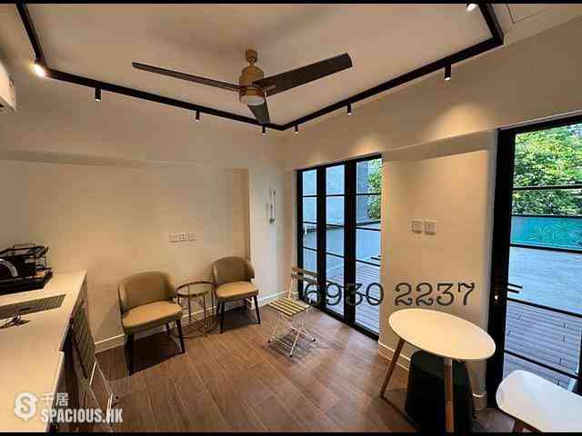 Sheung Wan - 64, Bonham Strand 10
