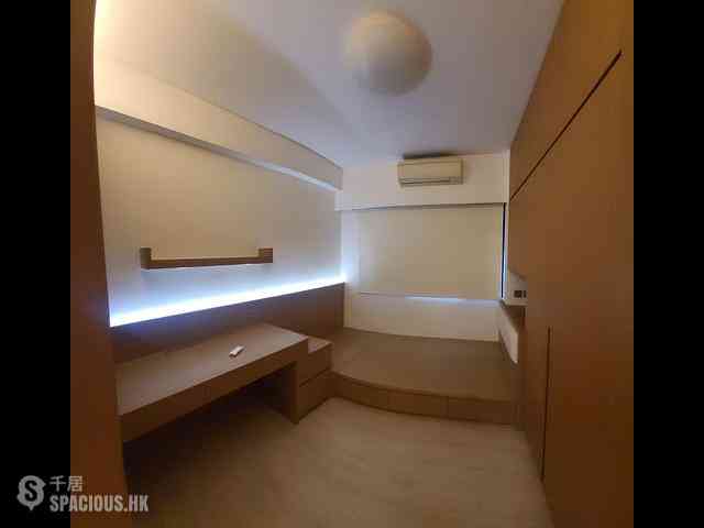 Pok Fu Lam - Baguio Villa Block 34 05