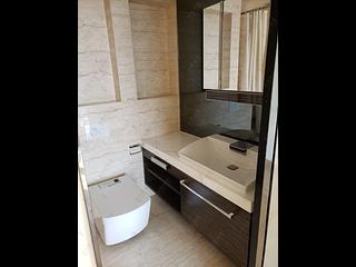 Wong Chuk Hang - Marinella Block 8 04