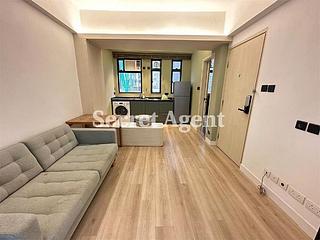 Central - 67, Hollywood Road 03