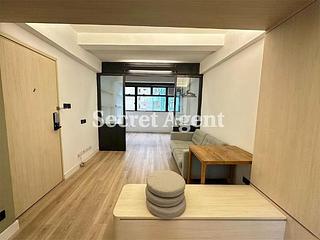 Central - 67, Hollywood Road 04