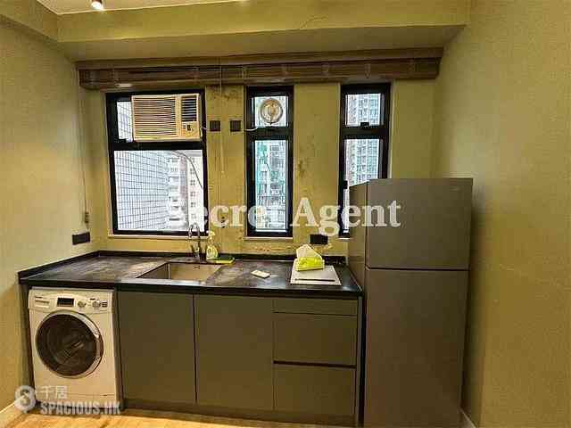 Central - 67, Hollywood Road 05