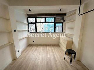 Central - 67, Hollywood Road 06