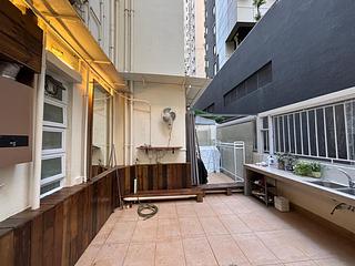 Wan Chai - Pao Yip Building 08