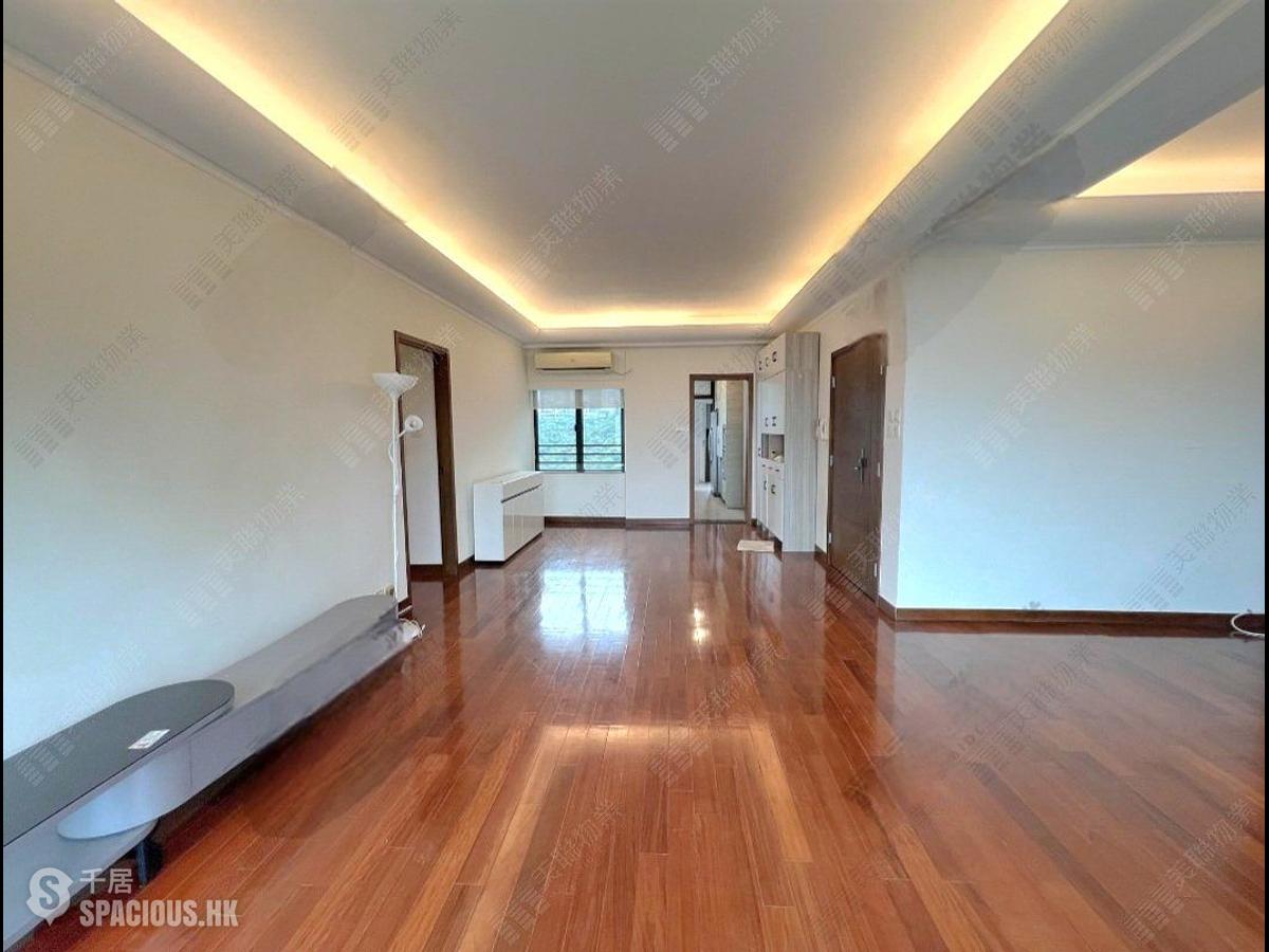 Repulse Bay - 37, Repulse Bay Road 01
