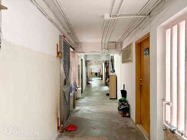 Quarry Bay - Tai Lung House 19