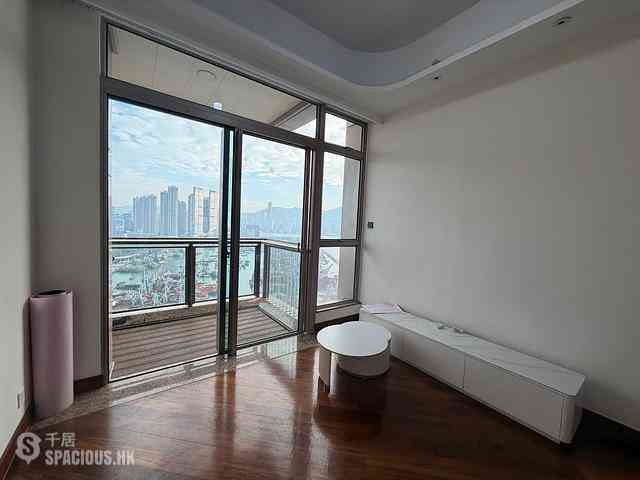 Tai Kok Tsui - One Silversea 07