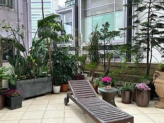 Wan Chai - Pao Yip Building 04