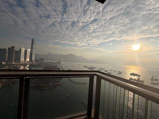 Tai Kok Tsui - One Silversea 11