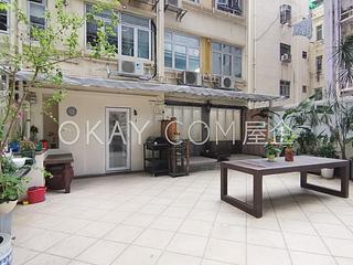 Wan Chai - Pao Yip Building 02