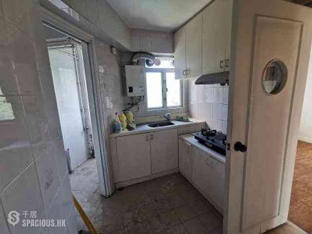 Braemar Hill - Braemar Hill Mansions Block 13 02